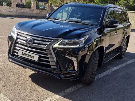 Lexus LX 570 2018 года за 55 000 000 тг. в Астана – фото 11