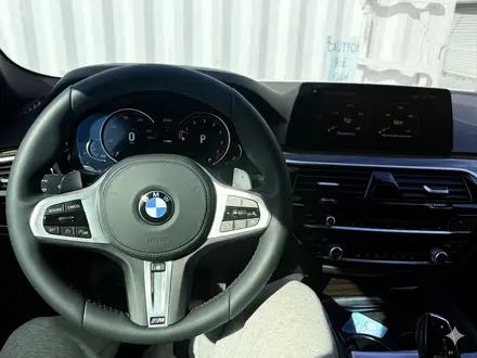 BMW 540 2017 года за 17 500 000 тг. в Алматы – фото 6