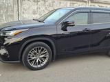 Toyota Highlander 2022 годаүшін23 000 000 тг. в Павлодар – фото 3