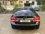 Chevrolet Cruze 2011 годаfor3 200 000 тг. в Актобе – фото 4