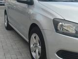 Volkswagen Polo 2014 года за 4 900 000 тг. в Актау – фото 2