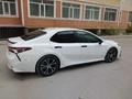 Toyota Camry 2022 годаfor13 500 000 тг. в Актау – фото 4