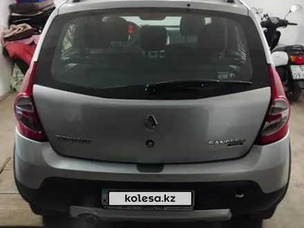 Renault Sandero Stepway 2014 года за 4 500 000 тг. в Актобе – фото 19