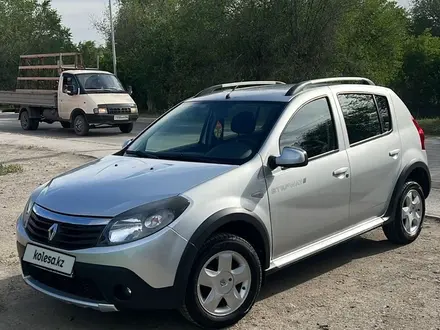 Renault Sandero Stepway 2014 года за 5 200 000 тг. в Актобе – фото 2