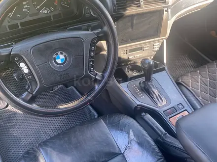 BMW 528 1996 года за 2 300 000 тг. в Талдыкорган – фото 7