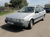 Volkswagen Passat 1993 годаүшін1 000 000 тг. в Астана