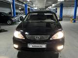 Toyota Camry 2002 года за 6 000 000 тг. в Усть-Каменогорск – фото 2