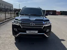 Toyota Land Cruiser 2016 года за 34 000 000 тг. в Астана