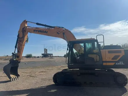Hyundai  R210LC 2018 года за 35 500 000 тг. в Алматы – фото 2
