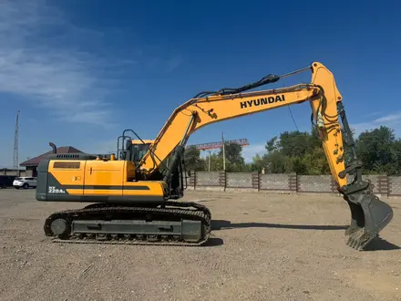 Hyundai  R210LC 2018 года за 35 500 000 тг. в Алматы
