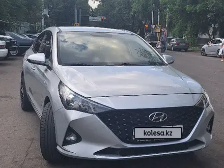 Hyundai Accent 2021 года за 7 900 000 тг. в Алматы – фото 3