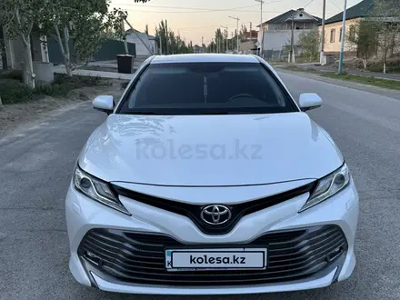 Toyota Camry 2019 года за 14 900 000 тг. в Кызылорда – фото 5