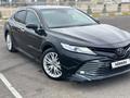 Toyota Camry 2020 года за 15 500 000 тг. в Актау – фото 2