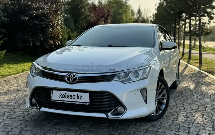 Toyota Camry 2017 годаfor11 500 000 тг. в Алматы