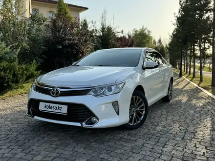 Toyota Camry 2017 года за 11 500 000 тг. в Алматы – фото 4