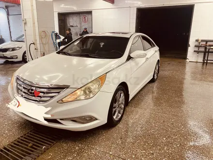 Hyundai Sonata 2010 года за 6 400 000 тг. в Усть-Каменогорск – фото 2