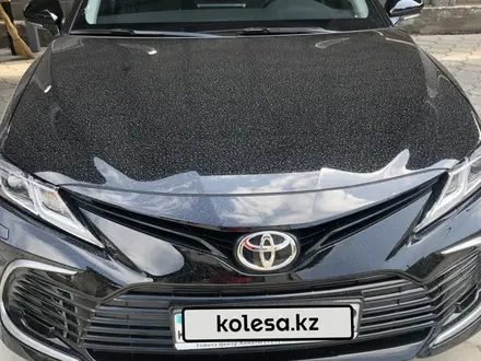 Toyota Camry 2021 года за 16 200 000 тг. в Алматы – фото 8