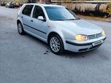 Volkswagen Golf 1998 года за 2 300 000 тг. в Караганда