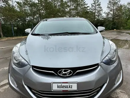 Hyundai Elantra 2012 года за 4 500 000 тг. в Уральск – фото 2