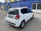 Chevrolet Aveo 2011 года за 2 700 000 тг. в Алматы – фото 5