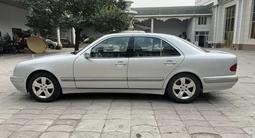 Mercedes-Benz E 200 1999 года за 4 000 000 тг. в Шымкент – фото 2