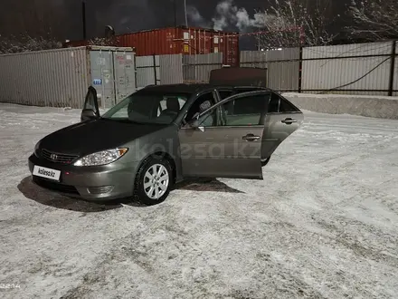 Toyota Camry 2005 года за 6 200 000 тг. в Караганда – фото 17