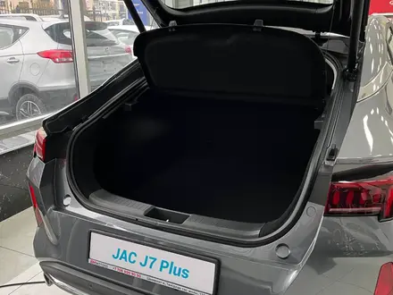 JAC J7 Plus Flagship 2025 года за 8 590 000 тг. в Шымкент – фото 26
