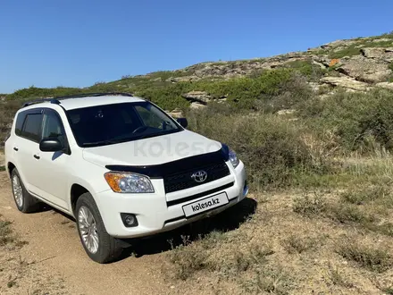 Toyota RAV4 2008 года за 8 000 000 тг. в Астана