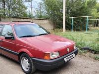 Volkswagen Passat 1993 годаүшін1 350 000 тг. в Уральск