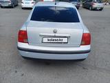 Volkswagen Passat 1998 годаfor2 200 000 тг. в Аксу