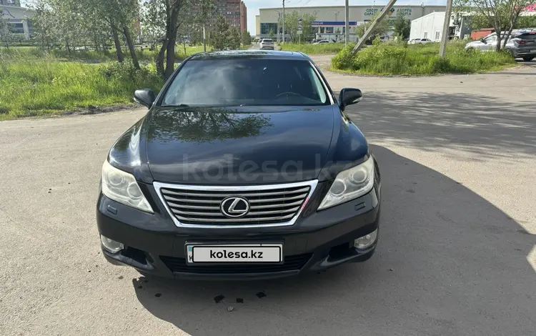 Lexus LS 460 2012 годаfor10 000 000 тг. в Петропавловск