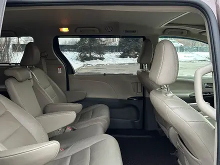 Toyota Sienna 2020 года за 17 200 000 тг. в Алматы – фото 12
