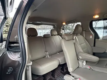 Toyota Sienna 2020 года за 17 200 000 тг. в Алматы – фото 16