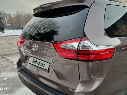 Toyota Sienna 2020 года за 17 200 000 тг. в Алматы – фото 5