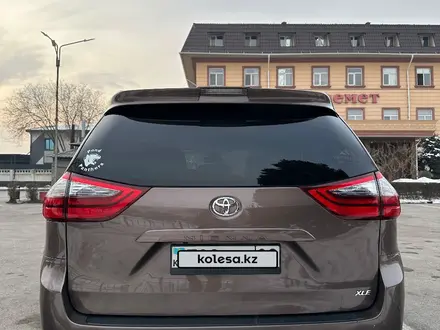 Toyota Sienna 2020 года за 17 200 000 тг. в Алматы – фото 6