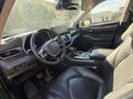 Toyota Highlander 2023 годаүшін24 000 000 тг. в Астана – фото 3