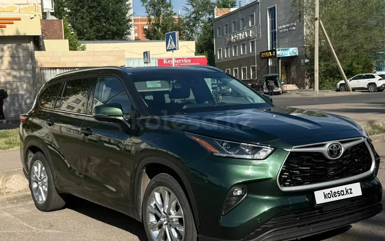 Toyota Highlander 2023 годаүшін24 000 000 тг. в Астана
