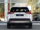 Toyota RAV4 Luxe 2025 годаүшін21 490 000 тг. в Астана – фото 4