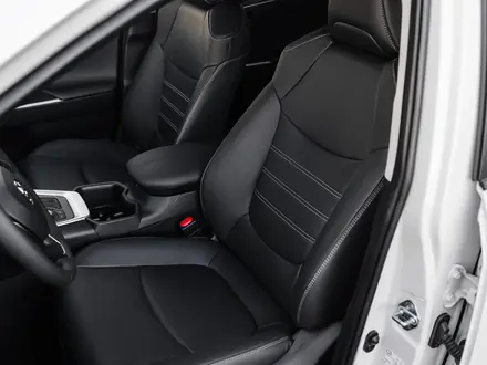 Toyota RAV4 Luxe 2025 года за 21 490 000 тг. в Астана – фото 8