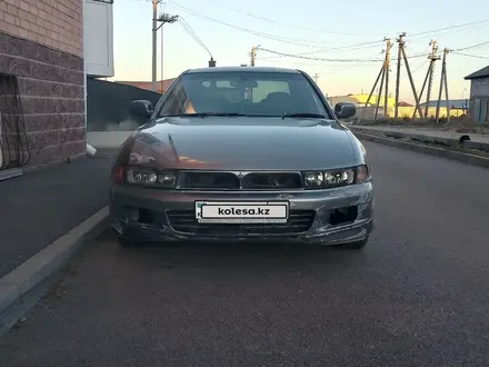 Mitsubishi Galant 1998 года за 990 000 тг. в Астана