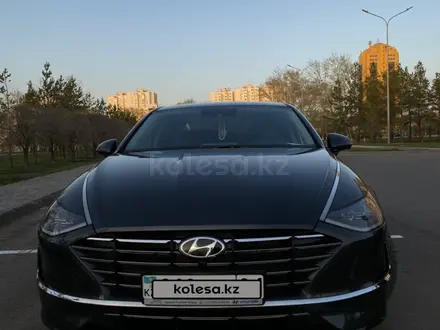 Hyundai Sonata 2022 года за 15 800 000 тг. в Астана – фото 18