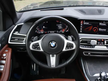 BMW X7 2022 года за 56 000 000 тг. в Алматы – фото 12