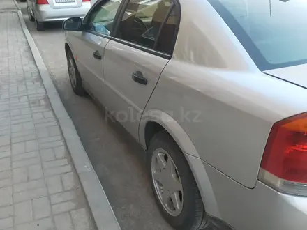 Opel Vectra 2002 года за 2 200 000 тг. в Актобе – фото 3