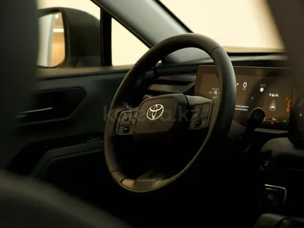 Toyota RAV4 Prestige 2026 года за 20 190 000 тг. в Актау – фото 8