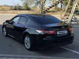 Toyota Camry 2019 года за 10 900 000 тг. в Алматы – фото 4
