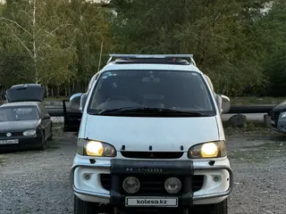 Mitsubishi Delica, 1996