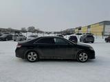 Toyota Camry 2011 годаүшін4 950 000 тг. в Актобе – фото 5