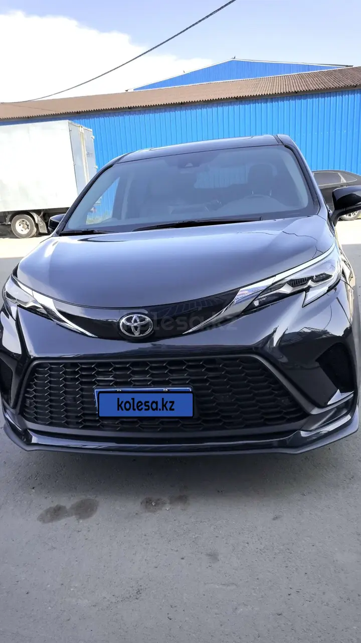 Toyota Granvia, 2024
