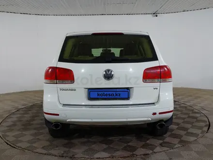 Volkswagen Touareg 2004 года за 2 960 000 тг. в Шымкент – фото 6