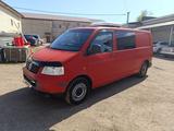 Volkswagen Transporter 2007 года за 4 000 000 тг. в Уральск – фото 2